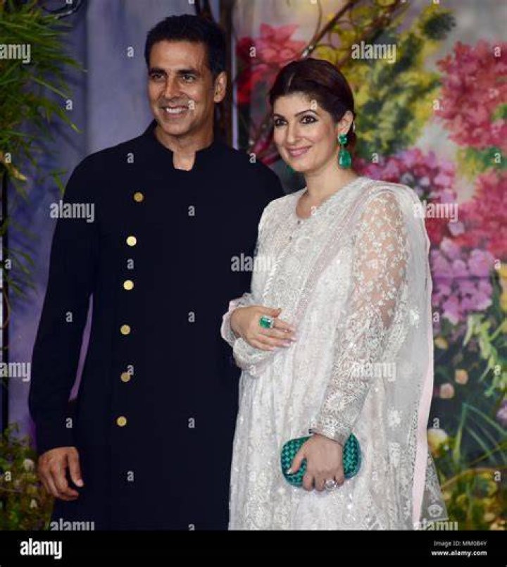 Akshay Kumar Wife Who is Akshay Kumar Wife?