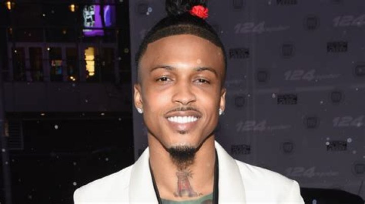 August Alsina Comes Out Of Closet – Is He In A Relationship?