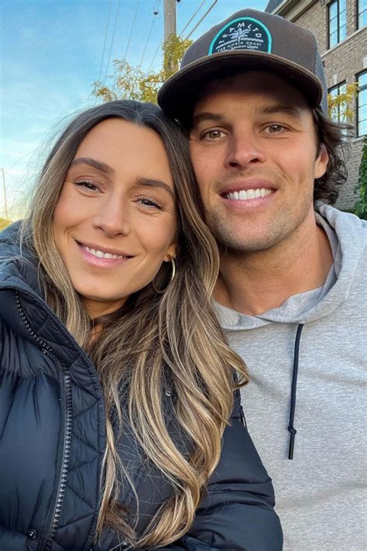 
“Bachelor In Paradise” Star Astrid Loch Got Married To Kevin Wendt 