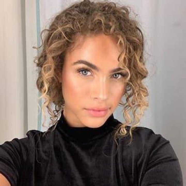 Camila Kendra Height, Weight, Net Worth, Age, Wiki, Who, Instagram, Biography
