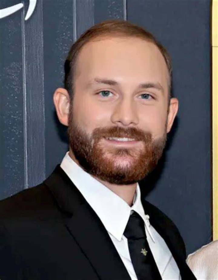 Charles Nelson Height, Weight, Net Worth, Age, Birthday, Wikipedia, Who, Nationality, Biography
