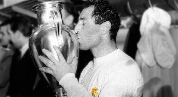 
How Old Is Julio Gento? Paco Gento Son – Partner Instagram And Net Worth 