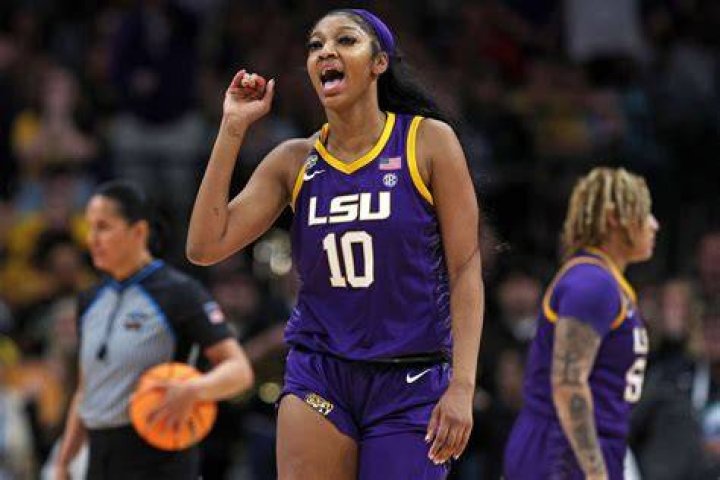Is Angel Reese A Senior? Sophomore Year In LSU