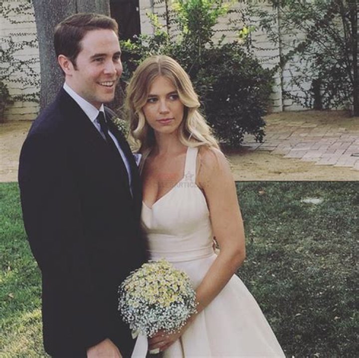 Jon Barinholtz And His Wife Annika Has Maintained To Keep Their Relationship Private