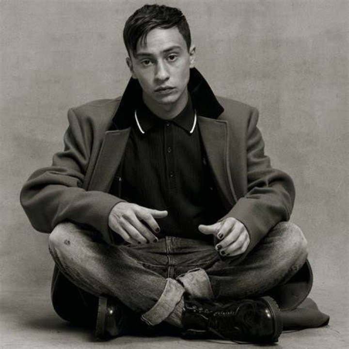Keir Gilchrist Height, Age, Boyfriend, Biography, Wiki, Net Worth