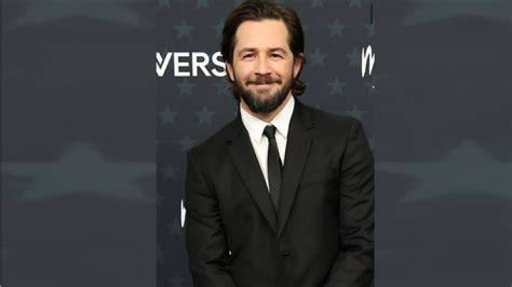 Michael Angarano Height, Weight, Net Worth, Age, Birthday, Wikipedia, Who, Nationality, Biography
