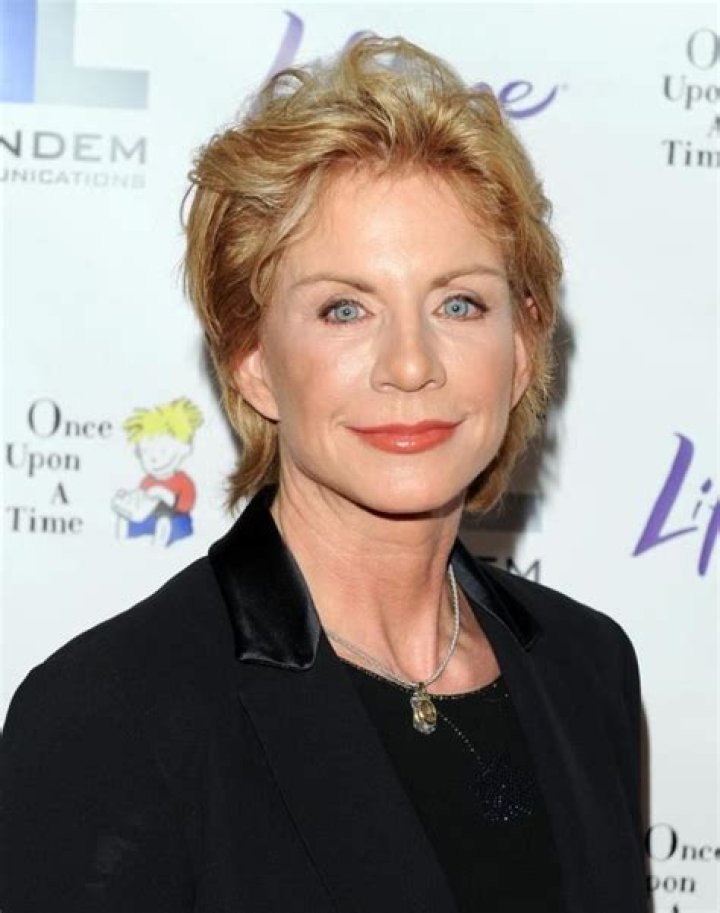 
Patricia Cornwell – Psycho Covid Karen Age, Facts, Wikipedia, Who, Nationality, Biography 