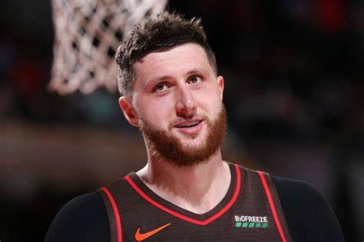 
Portland Trail Blazers Jusuf Nurkic Got His Nickname The Bosnian Beast Based On Father Hariz Nurkic Heroic Story 