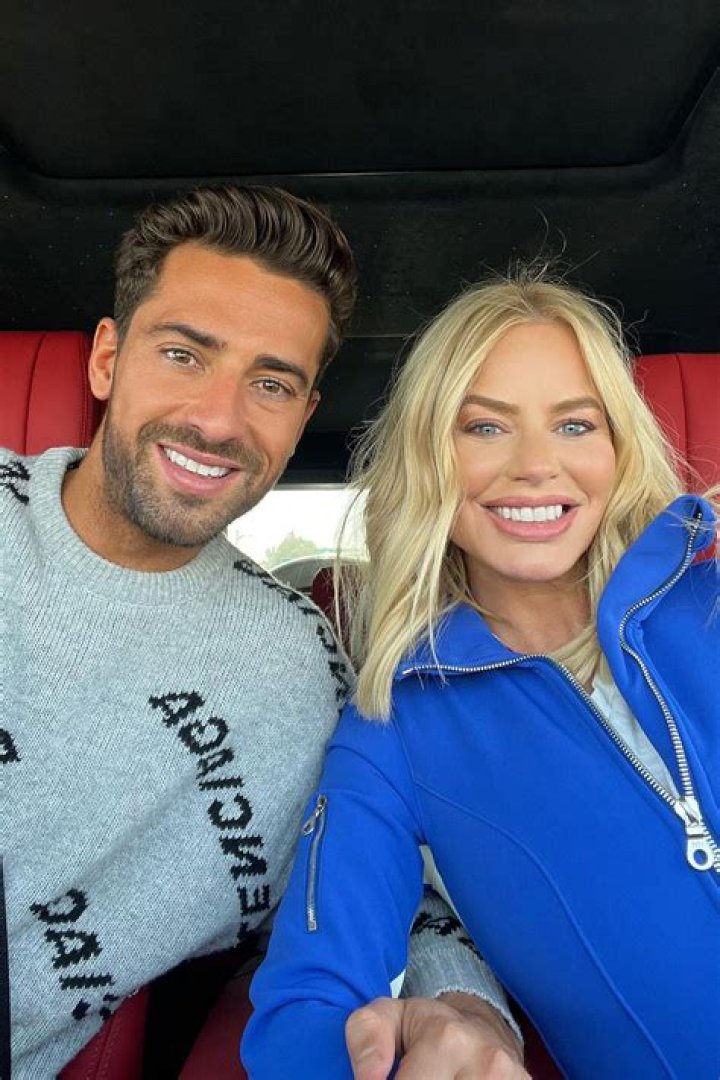 
Real Housewives Of Dubai Cast Caroline Stanbury Is Engaged To Boyfriend Sergio Carrallo After Her Divorce 