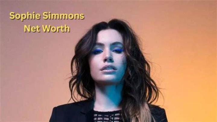 Sophie Simmons Height, Weight, Net Worth, Age, Birthday, Wikipedia, Who, Nationality, Biography