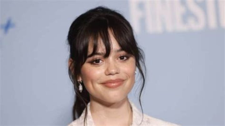 What bra size is Jenna Ortega?