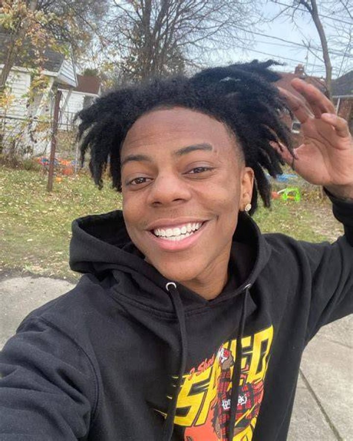 
Who Are Ishowspeed Parents? Family Of Youtuber Are Worried After He Gets Arrested And Fake Shot News 