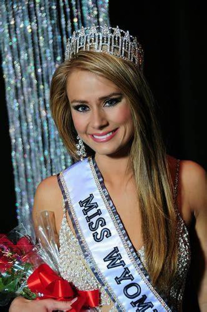 Who is Miss Wyoming USA 2010 – Claire Schreiner? Wiki Bio